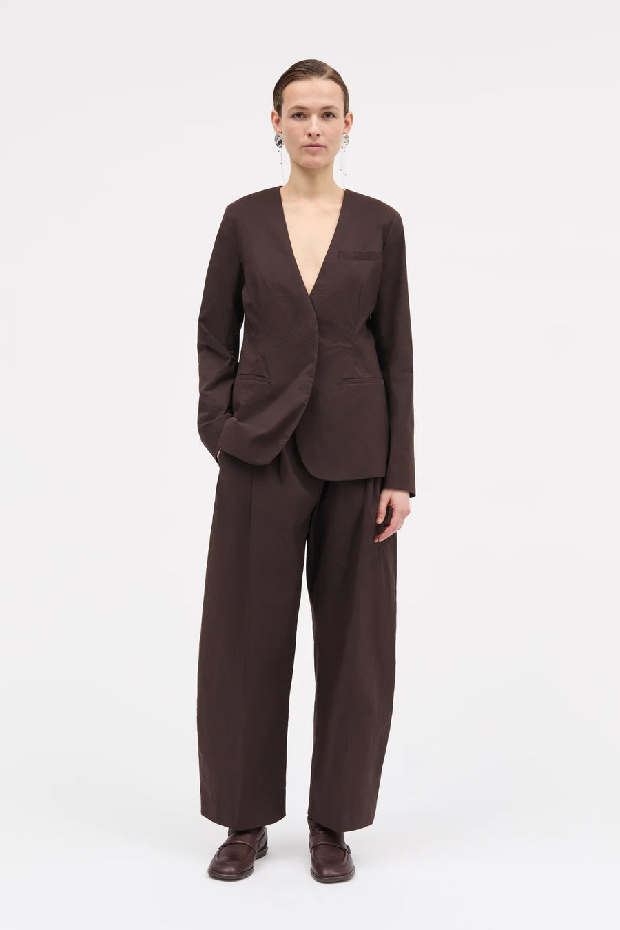 MKDT ATELIER JUTA JACKET IN DARK BROWN