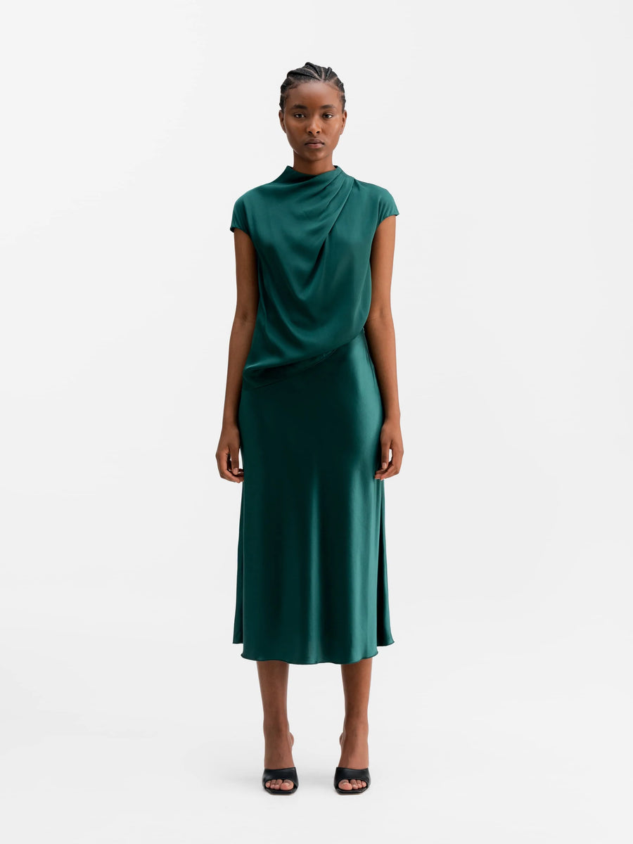 AHLVAR GALLERY LIMA SILK TOP IN DARK EMERALD