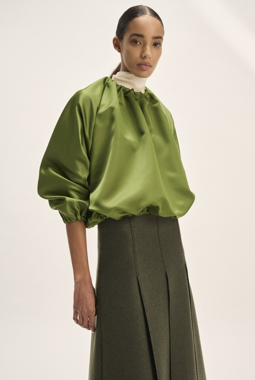 NATAN DOUDOU TOP IN GREEN SATIN