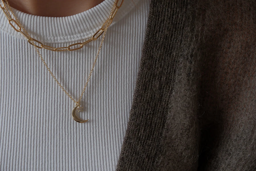 MARY K GOLD CRESCENT MOON & PAVE STAR