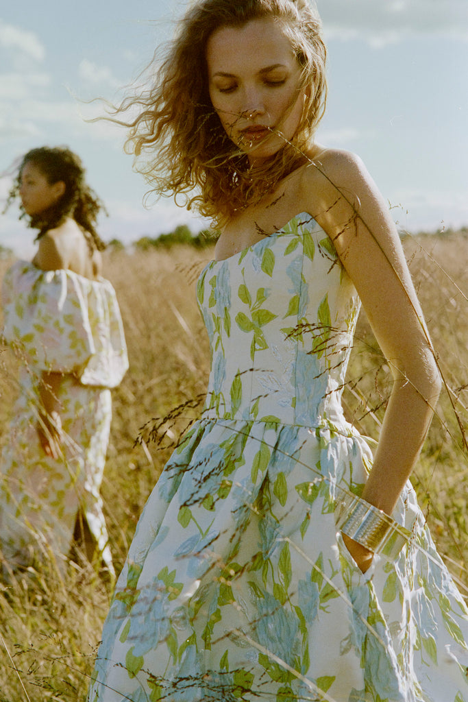 AMSALE FLORAL JACQUARD BUBBLE HEM DRESS