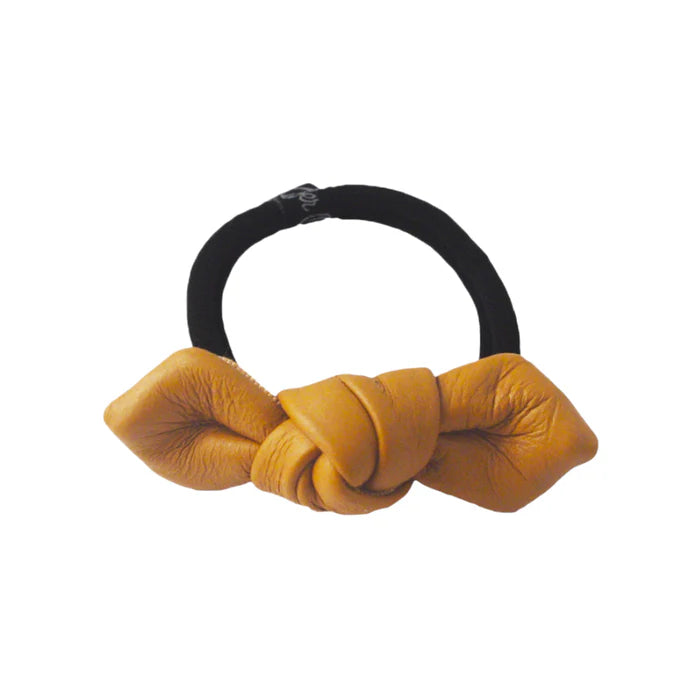 JENNIFER OUELLETTE LEATHER SMALL KNOT HAIR TIE IN CAMEL