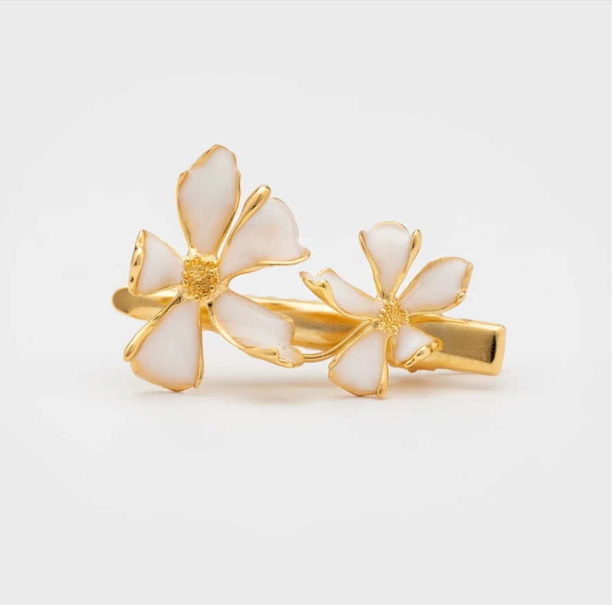 CECILE BOCCARA SMALL DOUBLE FLOWER HAIR CLIP IN WHITE/GOLD