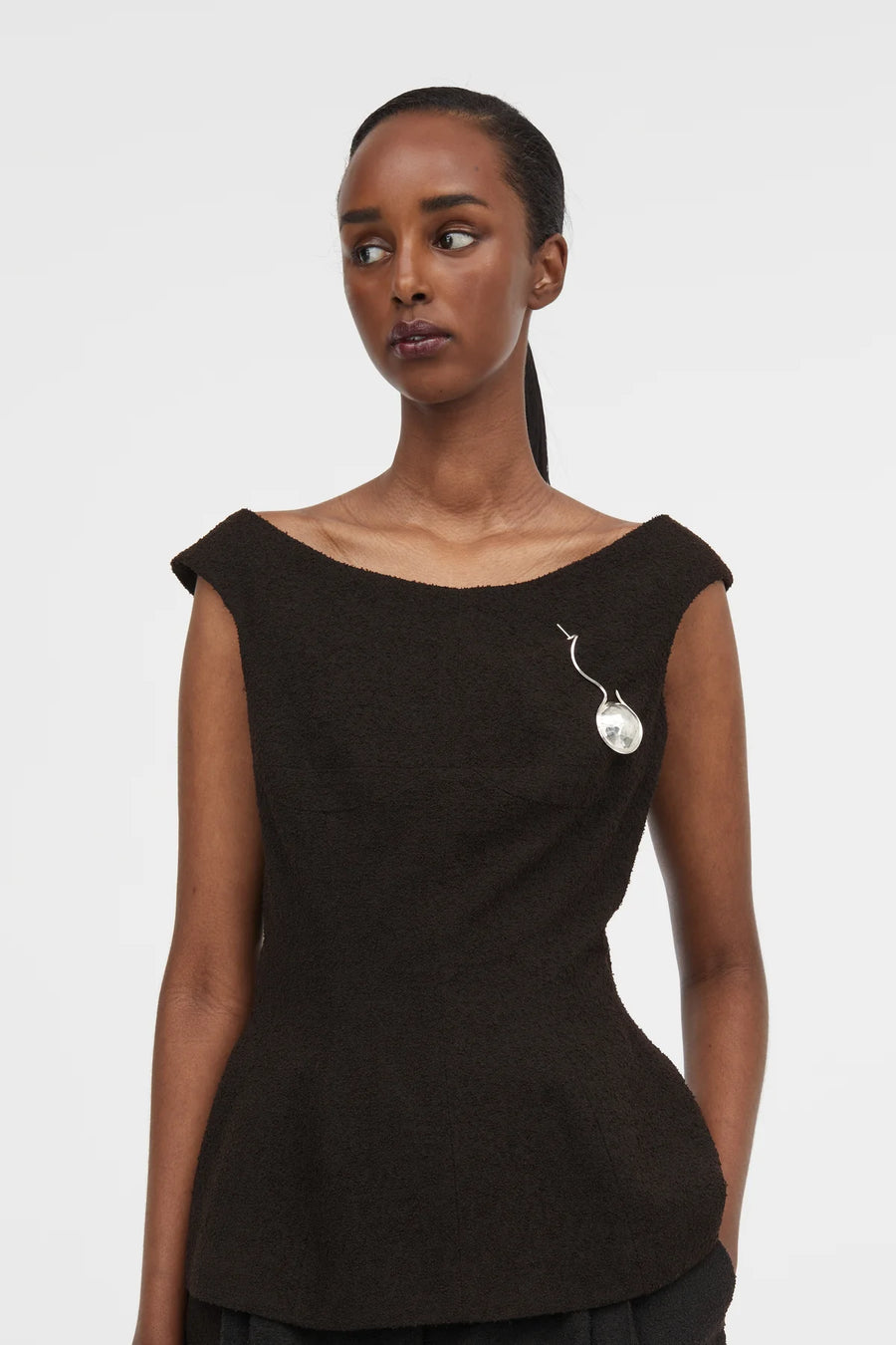 MKDT ATELIER TISHI TOP IN DARK BROWN