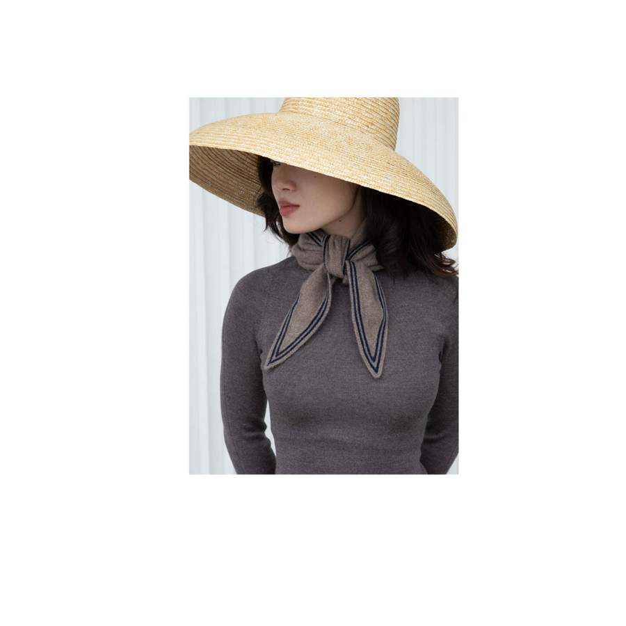 OATS & RICE BRONTE SPINDLE SHAPED KNITTED CASHMERE SCARF IN TAN