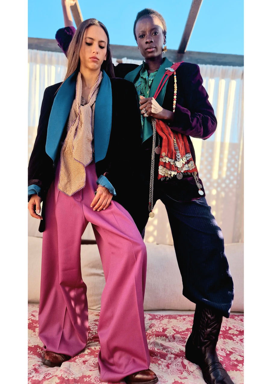 CLARAMONTE VELVET SUIT JACKET IN CHOCOLATE