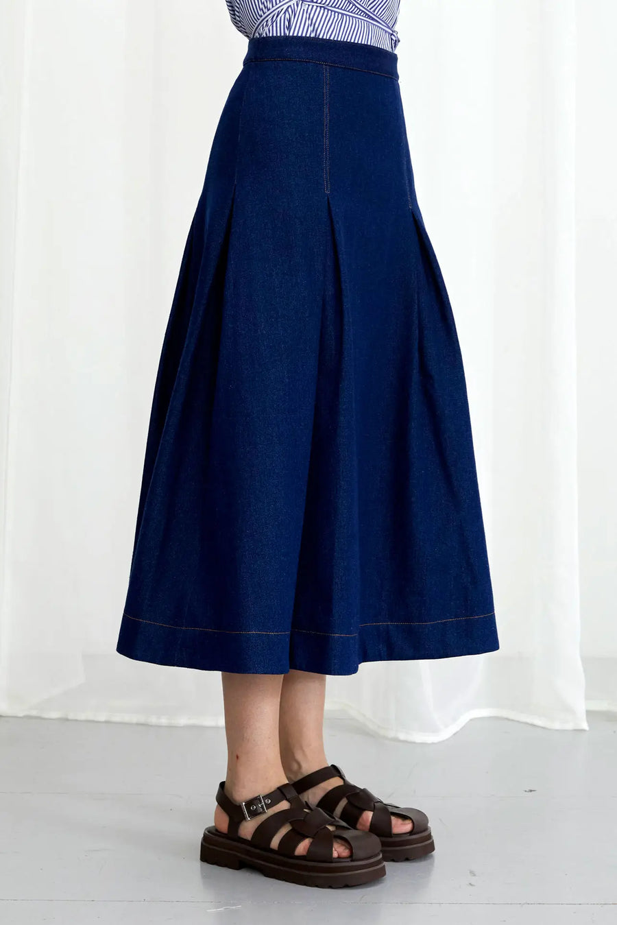 PALMER HARDING HONESTY OPENS SKIRT IN INDIGO DENIM