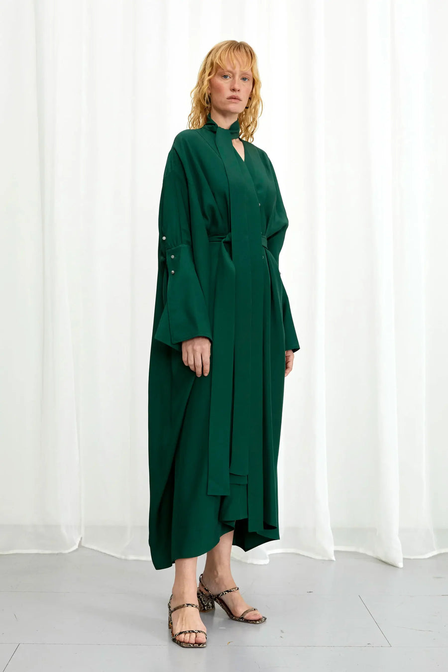 PALMER HARDING EMOTIVE DRESS IN GREEN CREPE