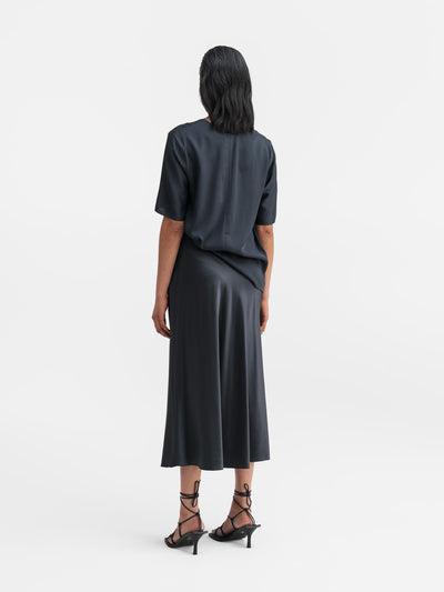 AHLVAR GALLERY YOLI V-NECK SILK BLOUSE IN BLUE GREY