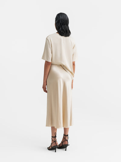AHLVAR GALLERY YOLI V-NECK SILK BLOUSE IN CREAM