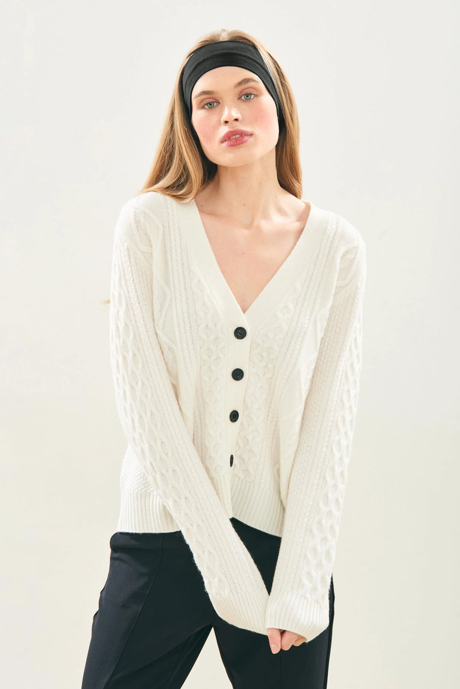 JUMPER 1234 ARAN CARDIGAN IN MARITIME WHITE