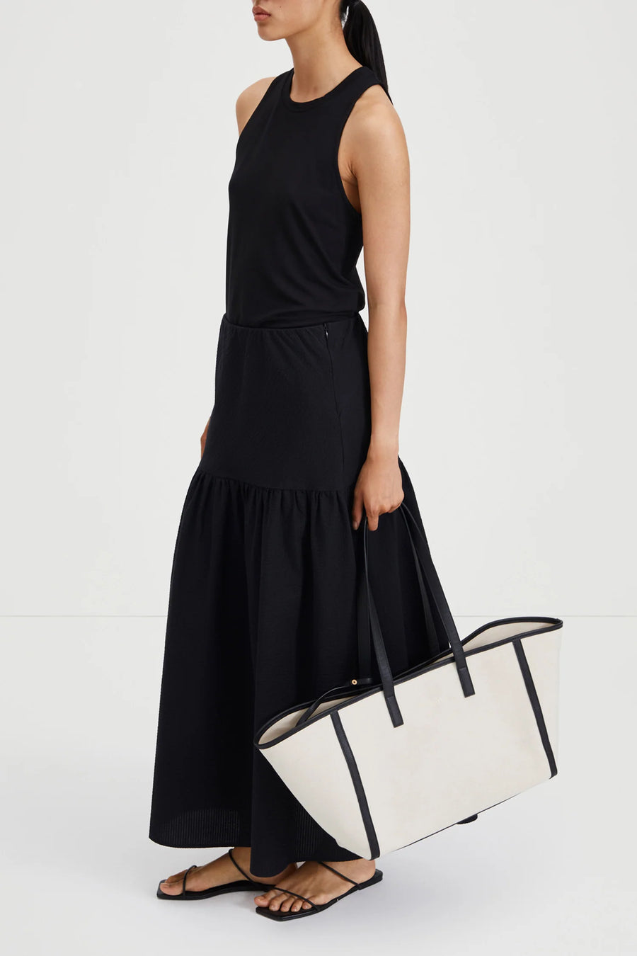 STYLEIN MIRELLA SKIRT IN BLACK