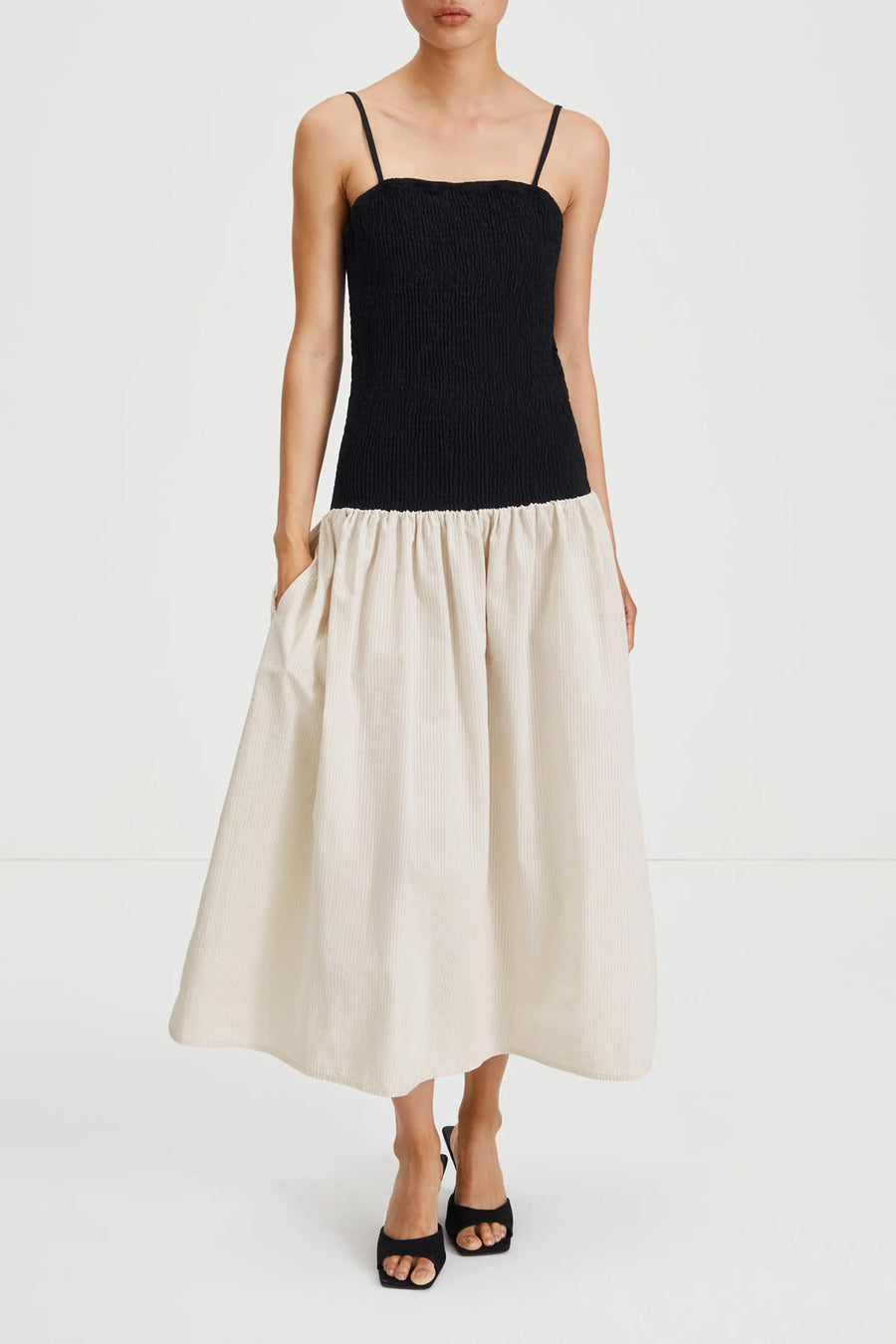 STYLEIN MARTELLI DRESS IN BLACK/BEIGE STRIPE