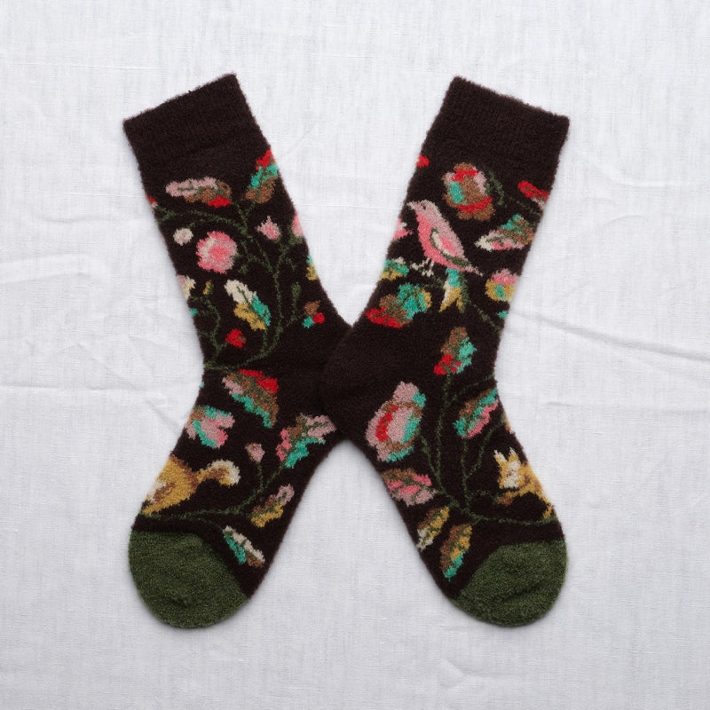 BONNE MAISON DARK BROWN/PEACH/PINK/EMERALD MID-CALF SOCKS WITH BIRD/PLANT DESIGN