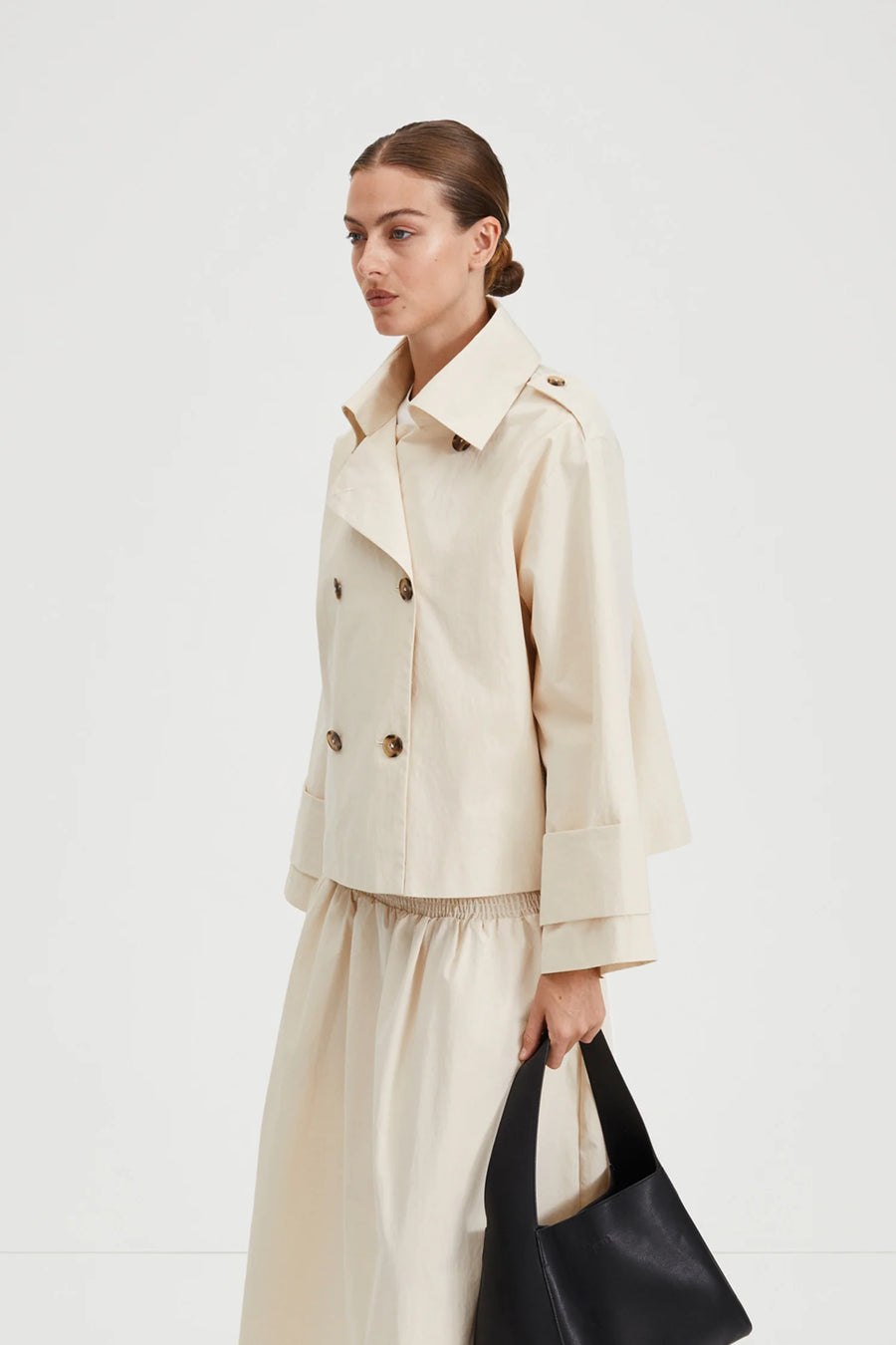 STYLEIN SERRANO JACKET IN IVORY