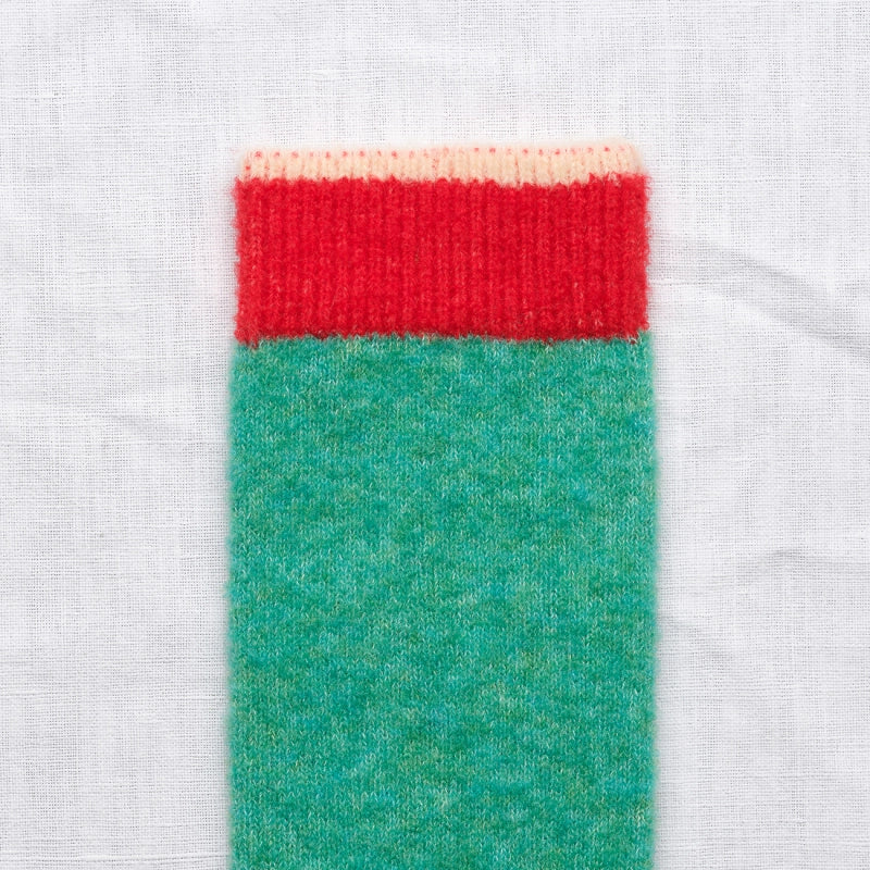 BONNE MAISON PLAIN GREEN/RED/NATURAL MID-CALF SOCKS