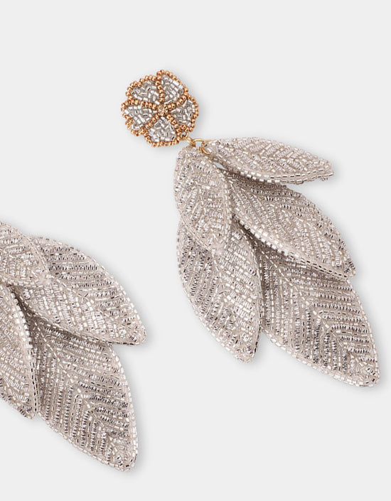 OLIVIA DAR FEATHER EARRINGS IN SILVER