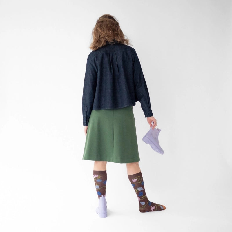 BONNE MAISON DARK BROWN/CACTUS/GRAPE FLORAL KNEE HIGH SOCKS