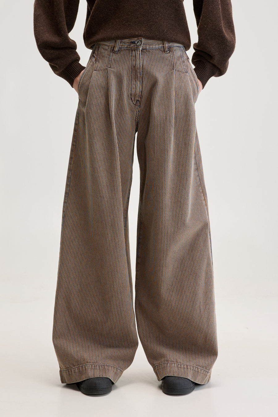 BELLEROSE POPS52 / DENIM N.74 SUPER WIDE JEANS IN STRIPE