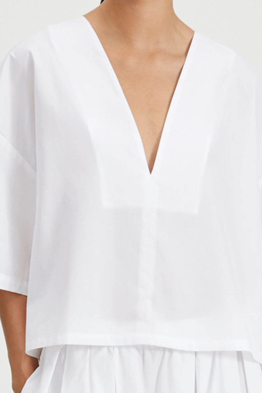 STYLEIN JULIANNA BLOUSE IN WHITE