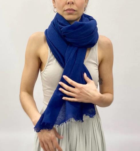 SIAN JACOBS MARMEE CASHMERE SCARF/SHAWL IN ROYALE